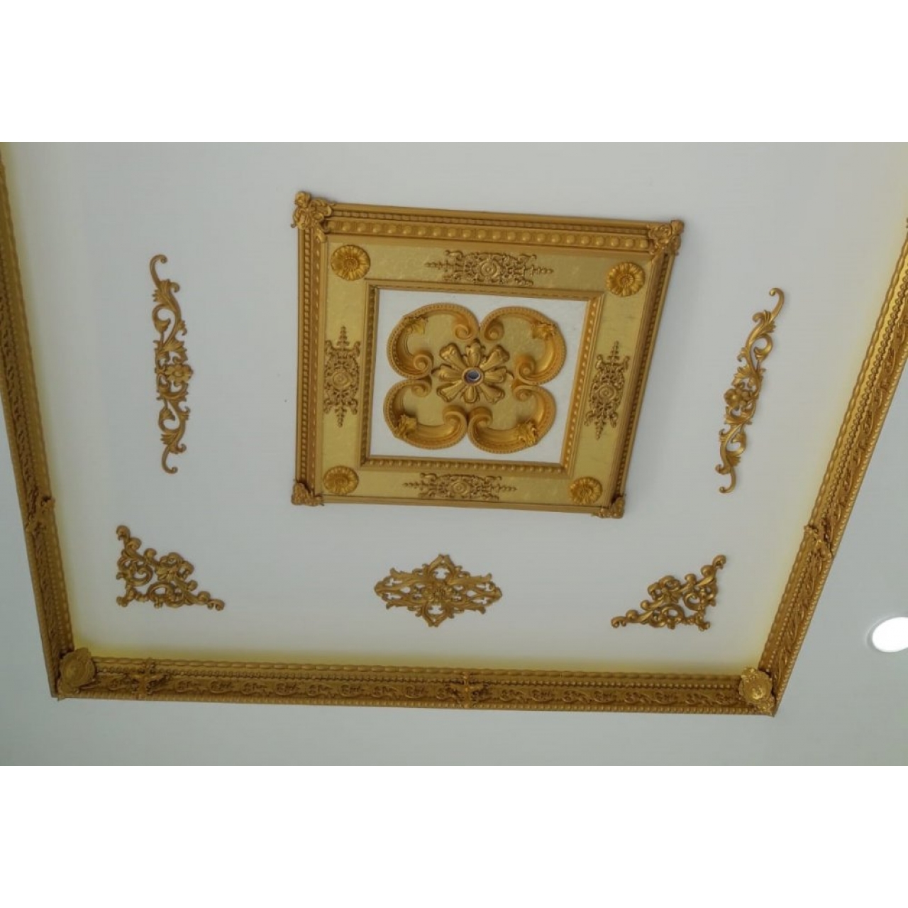 Decogold Altın Saray Tavan Kartonpiyer 13*95 cm